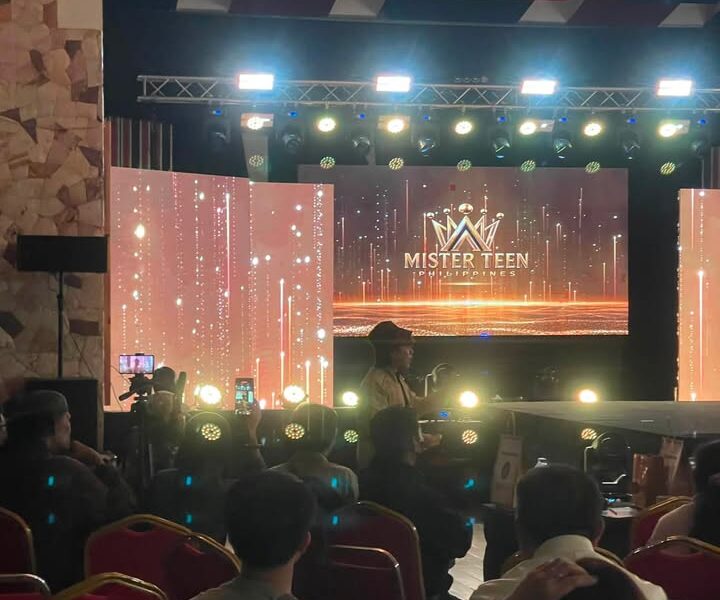Mister Teen Philippines organizers deliberation with the directors and spectators before the